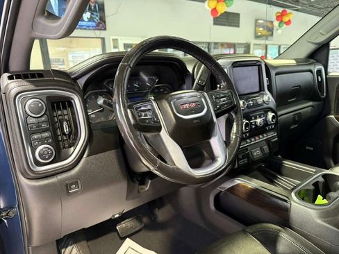 Used 2019 GMC Sierra 1500 SLT w/ SLT Premium Package image 38