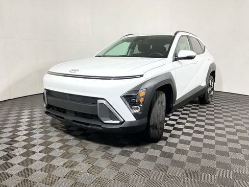 New 2025 Hyundai Kona SEL image 10