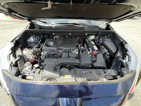 Used 2023 Toyota RAV4 XLE image 32