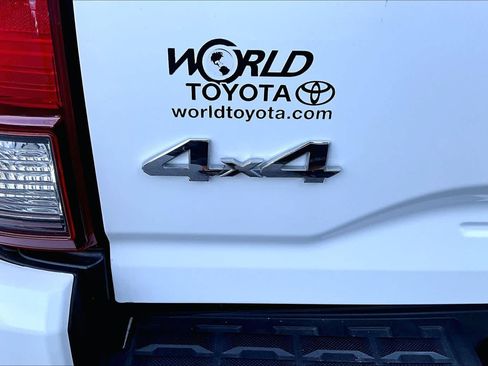 Certified 2023 Toyota Tacoma SR AWD/4WD image 29