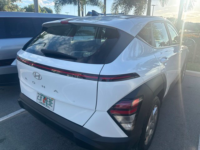 Used 2025 Hyundai Kona SE FWD image 6