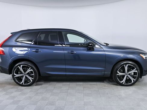 Certified 2025 Volvo XC60 T8 Ultra w/ Protection Package Premier image 29