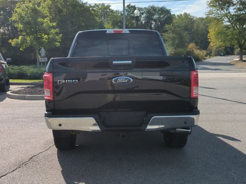 Used 2016 Ford F150 XLT w/ Equipment Group 302A Luxury image 7