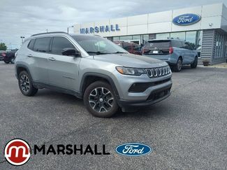 Used 2022 Jeep Compass Latitude w/ Sun and Sound Group AWD/4WD video 1