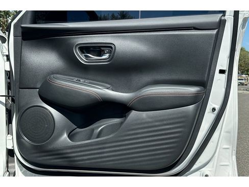 Used 2025 Honda HR-V Sport image 21