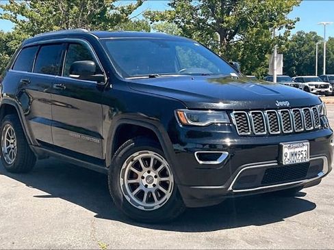 Used 2019 Jeep Grand Cherokee Limited w/ Luxury Group II RWD image 2