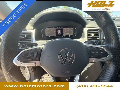 Used 2023 Volkswagen Atlas SEL Premium AWD/4WD image 11