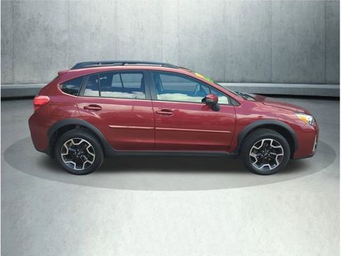 Used 2016 Subaru Crosstrek 2.0i Limited AWD/4WD image 7