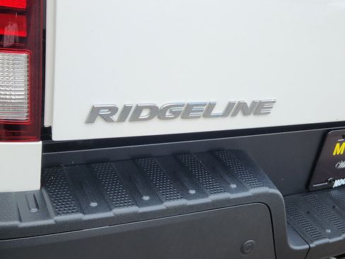 Used 2023 Honda Ridgeline Black Edition image 31