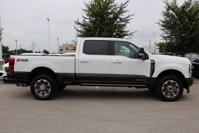 Used 2024 Ford F350 King Ranch AWD/4WD image 9