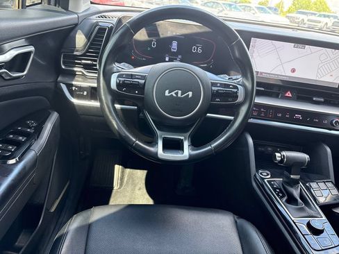 Used 2023 Kia Sportage EX FWD image 5