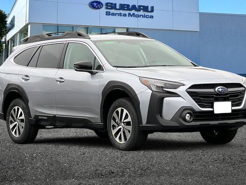 New 2025 Subaru Outback Premium image 2