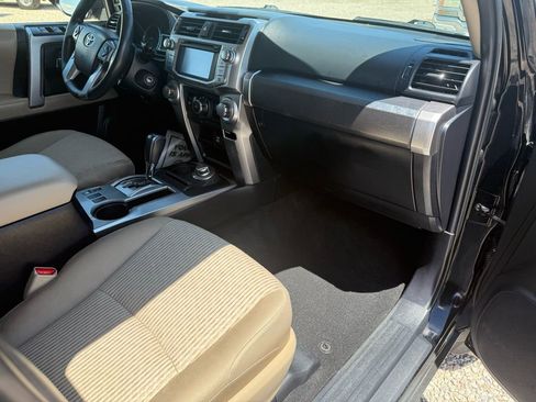 Used 2019 Toyota 4Runner SR5 AWD/4WD image 14