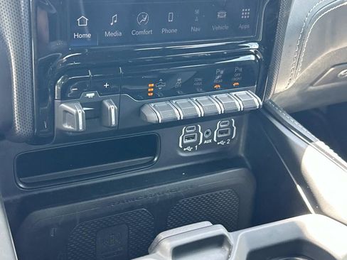 Used 2024 RAM 1500 Limited AWD/4WD image 35