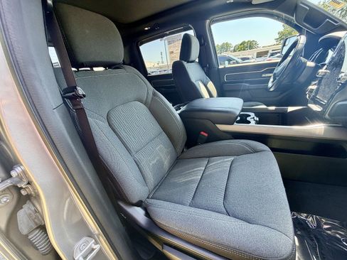 Used 2022 RAM 1500 Big Horn AWD/4WD image 19