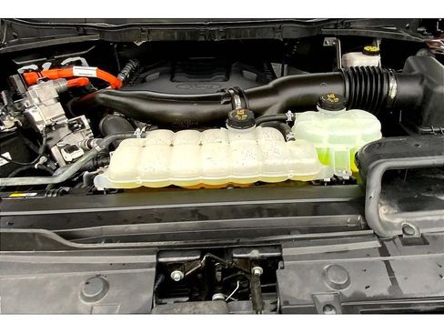 Used 2023 Ford F150 Lariat image 12