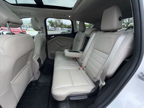 Used 2018 Ford Escape Titanium AWD/4WD image 27