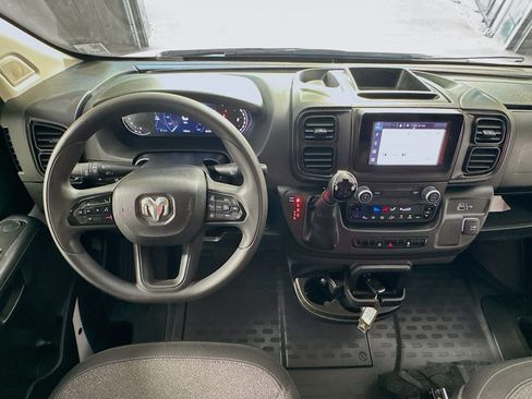 Used 2025 RAM ProMaster 2500 w/ U-Haul Equipment Group FWD image 21