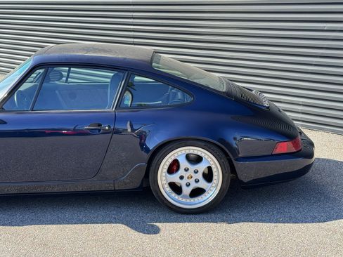 Used 1992 Porsche 911 Carrera image 9
