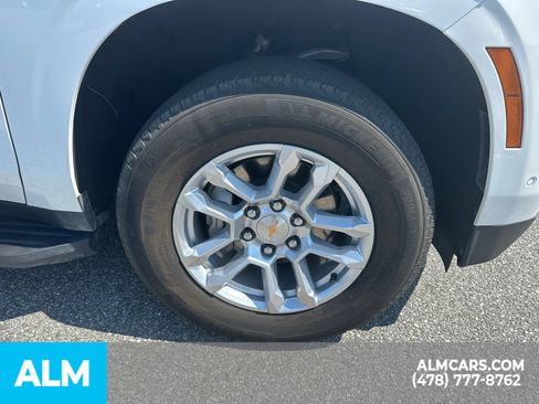 Used 2025 Chevrolet Tahoe LT AWD/4WD image 14