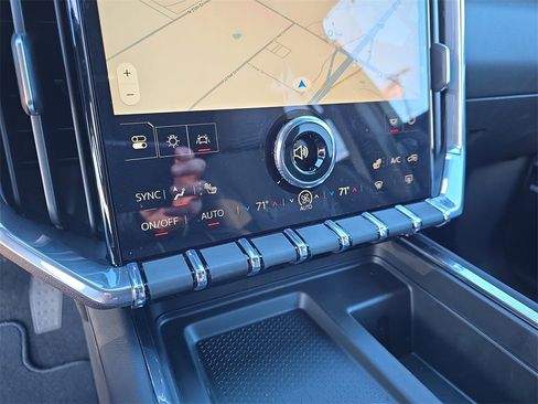 New 2026 GMC Acadia Elevation image 25