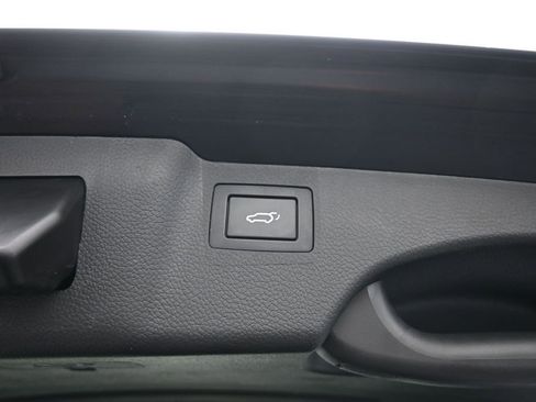 Used 2017 Hyundai Santa Fe Sport AWD/4WD image 22