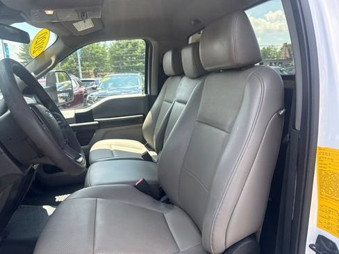 Used 2020 Ford F550 4x4 Regular Cab Super Duty image 13