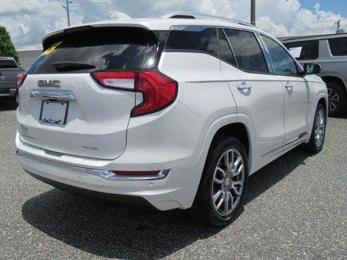 Used 2023 GMC Terrain Denali AWD/4WD image 7