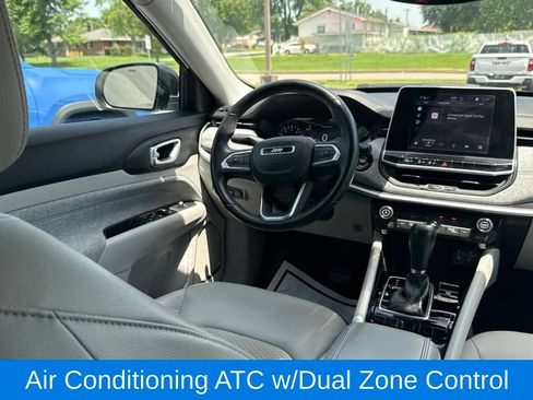 Used 2022 Jeep Compass Latitude w/ Convenience Group FWD image 16