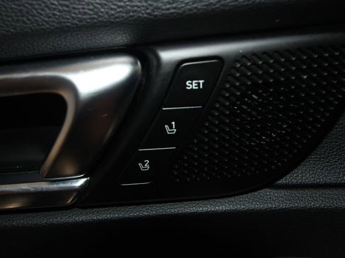 Used 2020 Kia Telluride SX w/ SX Prestige Package AWD/4WD image 9