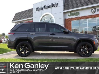 Used 2023 Jeep Grand Cherokee Altitude