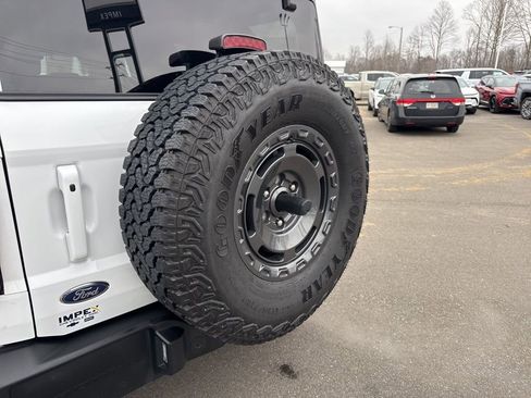 Used 2025 Ford Bronco Outer Banks w/ Sasquatch Package image 30