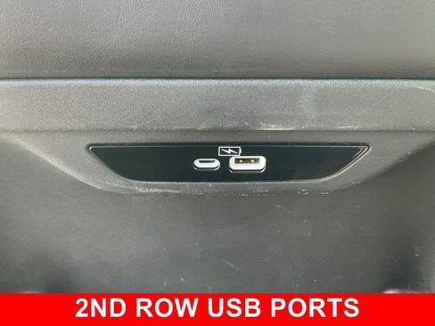 Used 2023 Chrysler Pacifica Touring-L FWD image 49