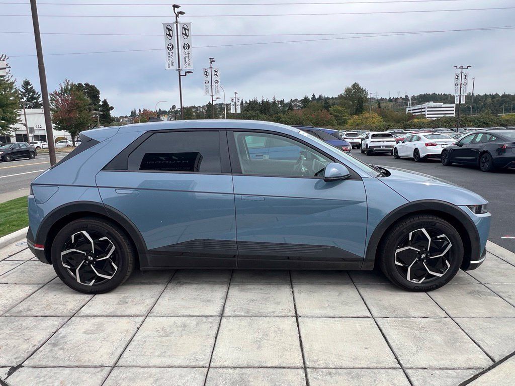 Certified 2024 Hyundai Ioniq 5 SEL RWD image 6