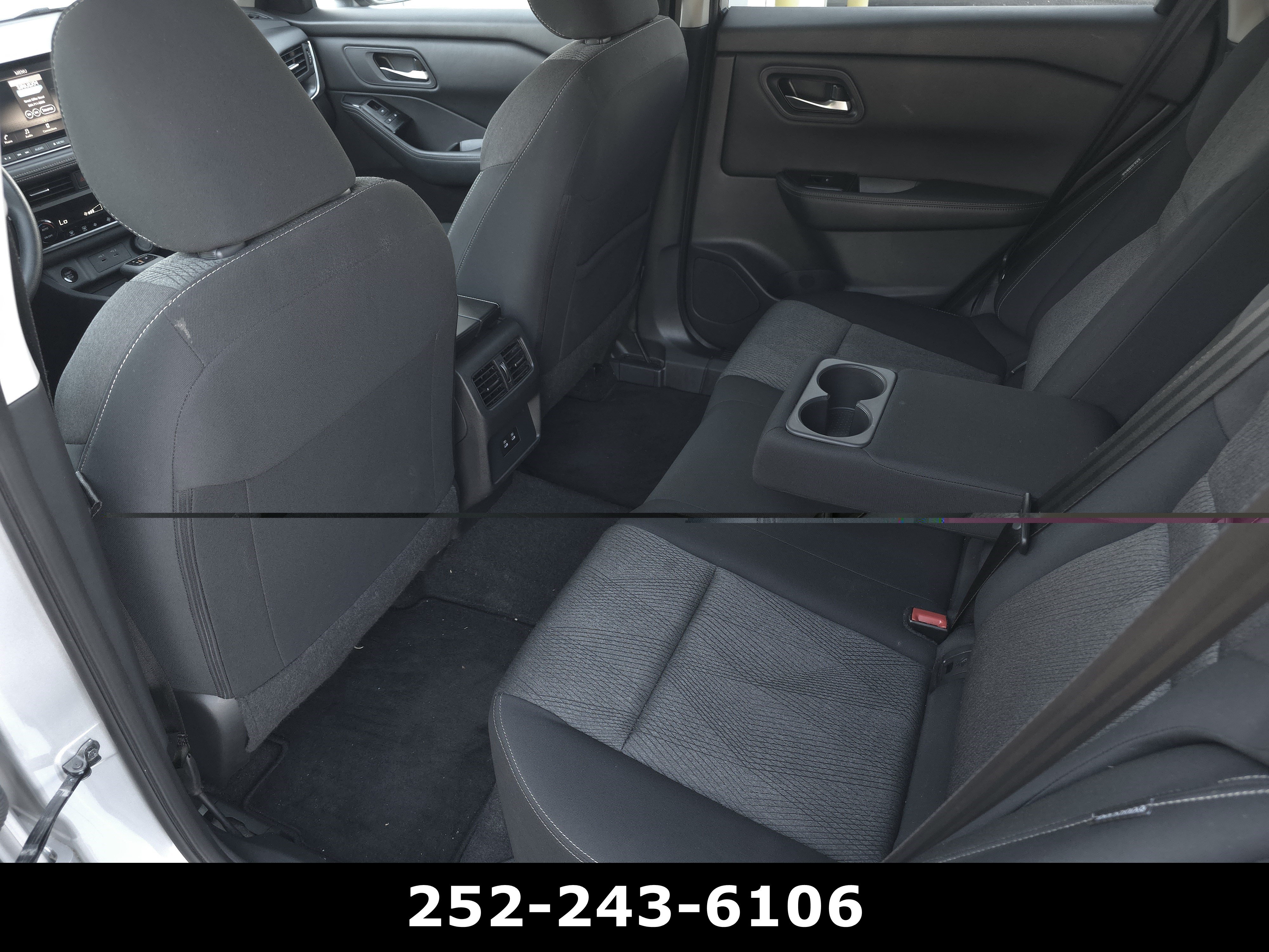 Used 2024 Nissan Rogue SV AWD/4WD image 27