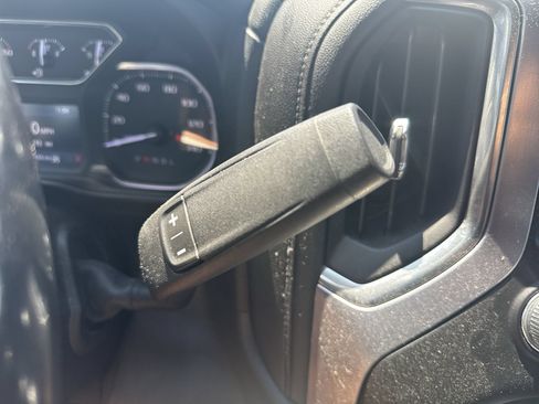 Used 2019 GMC Sierra 1500 SLT w/ SLT Premium Plus Package AWD/4WD image 16