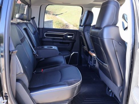 Used 2023 RAM 3500 Laramie image 15