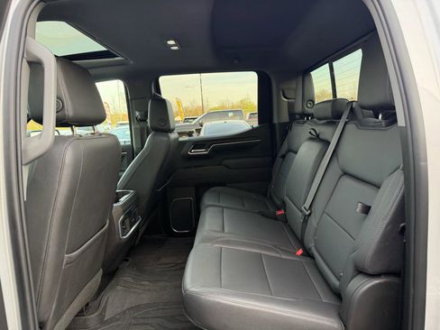 Used 2022 GMC Sierra 1500 SLT w/ SLT Premium Plus Package image 20