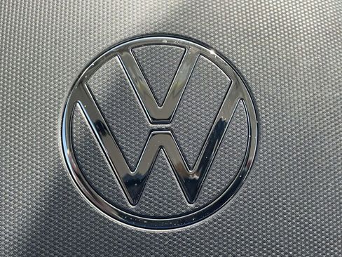 Used 2025 Volkswagen Taos S image 18