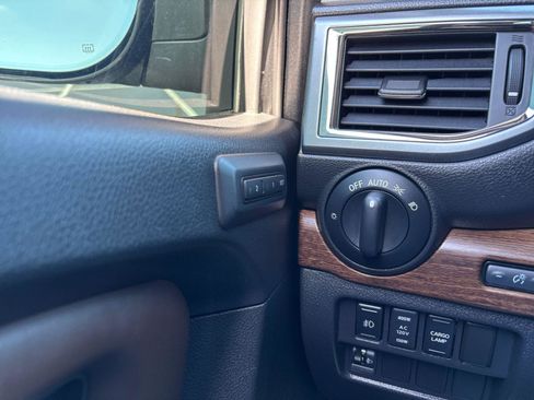Used 2017 Nissan Titan Platinum Reserve AWD/4WD image 48