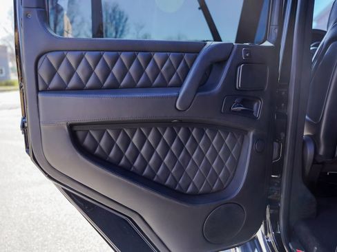Used 2017 Mercedes-Benz G 63 AMG 4MATIC image 39