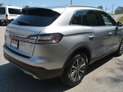 Used 2023 Lincoln Nautilus AWD w/ Premium Package image 5