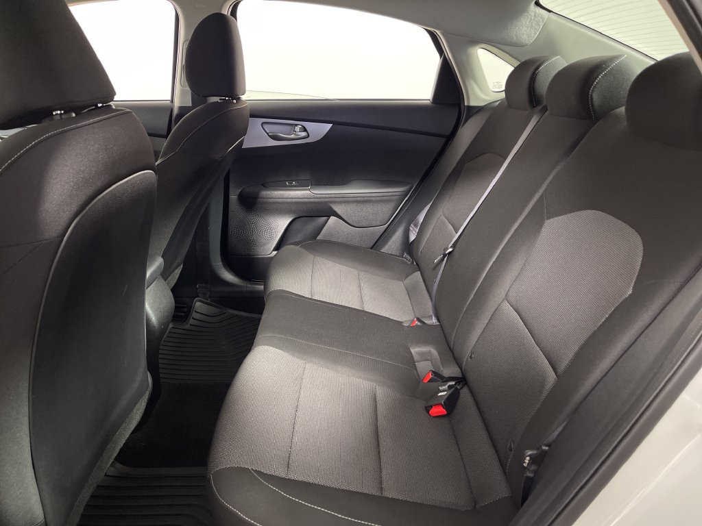 Used 2024 Kia Forte LXS w/ LXS Technology Package FWD image 13