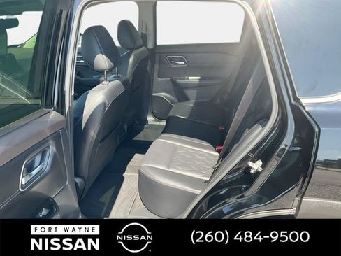 Used 2023 Nissan Rogue Platinum w/ Platinum Premium Package AWD/4WD image 15