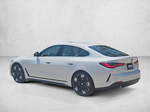 Used 2026 BMW 430i w/ Premium Package RWD image 8