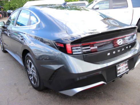 Used 2026 Hyundai Sonata Blue FWD image 3