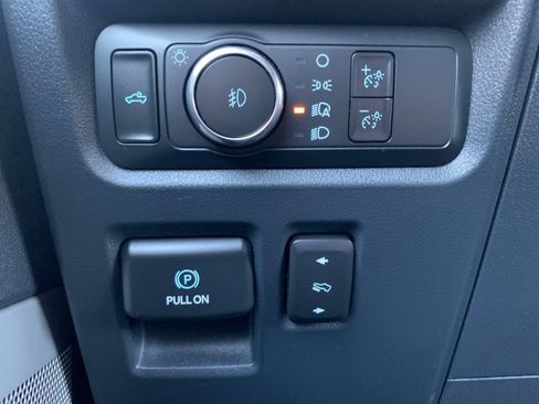 Used 2023 Ford F150 Lariat w/ Equipment Group 502A High AWD/4WD image 22