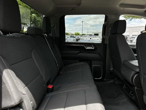Used 2024 Chevrolet Silverado 2500 LT AWD/4WD image 31