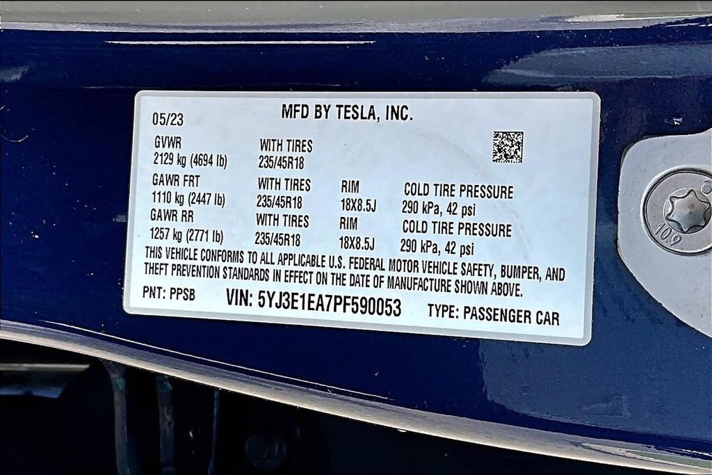 Used 2023 Tesla Model 3 Standard Range RWD image 17