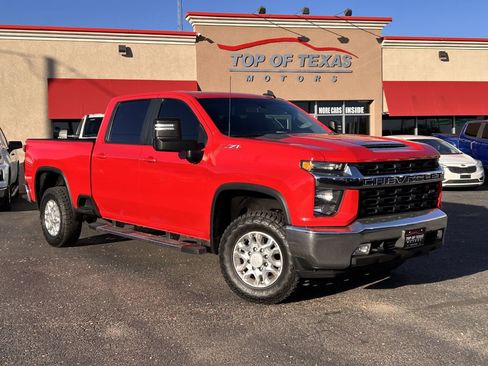 Used 2023 Chevrolet Silverado 2500 LT w/ Convenience Package image 2